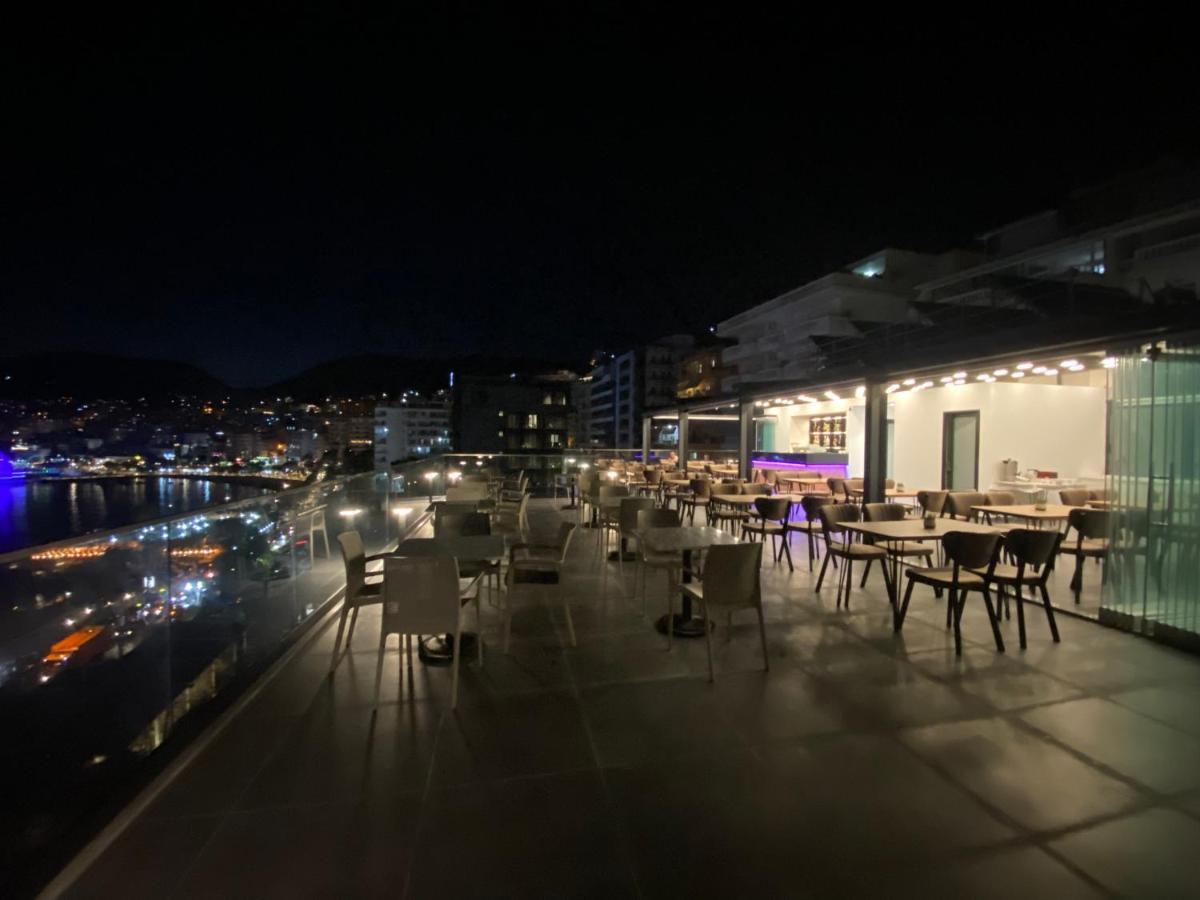 Julia Hotel Sarandë Exteriör bild